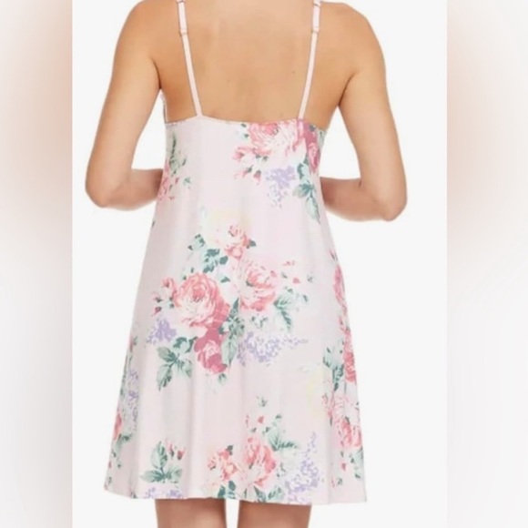 Open box Flora Nikrooz Women's Chemise, 2-Pack black pink floral S M L - Picture 2 of 6